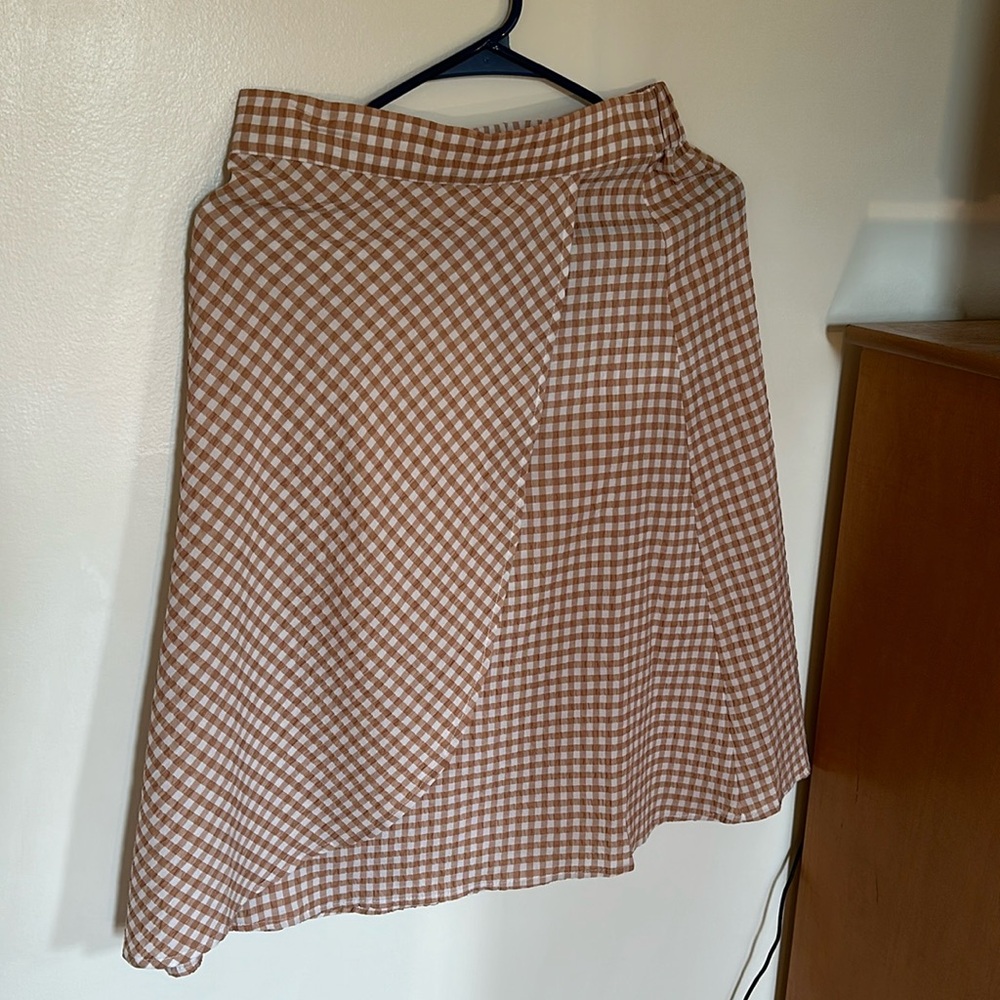 Tan and white gingham midi skirt